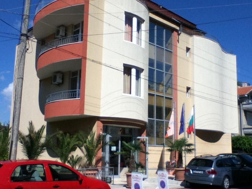 Family Hotel Deja Vu Ravda Kültér fotó